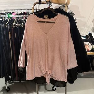 Extra Large, Super Super Soft, High Bow, Button-Down Shirt